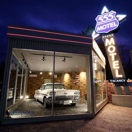 555 Motel גוטמבה מראה חיצוני תמונה