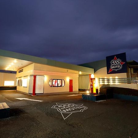 555 Motel גוטמבה מראה חיצוני תמונה