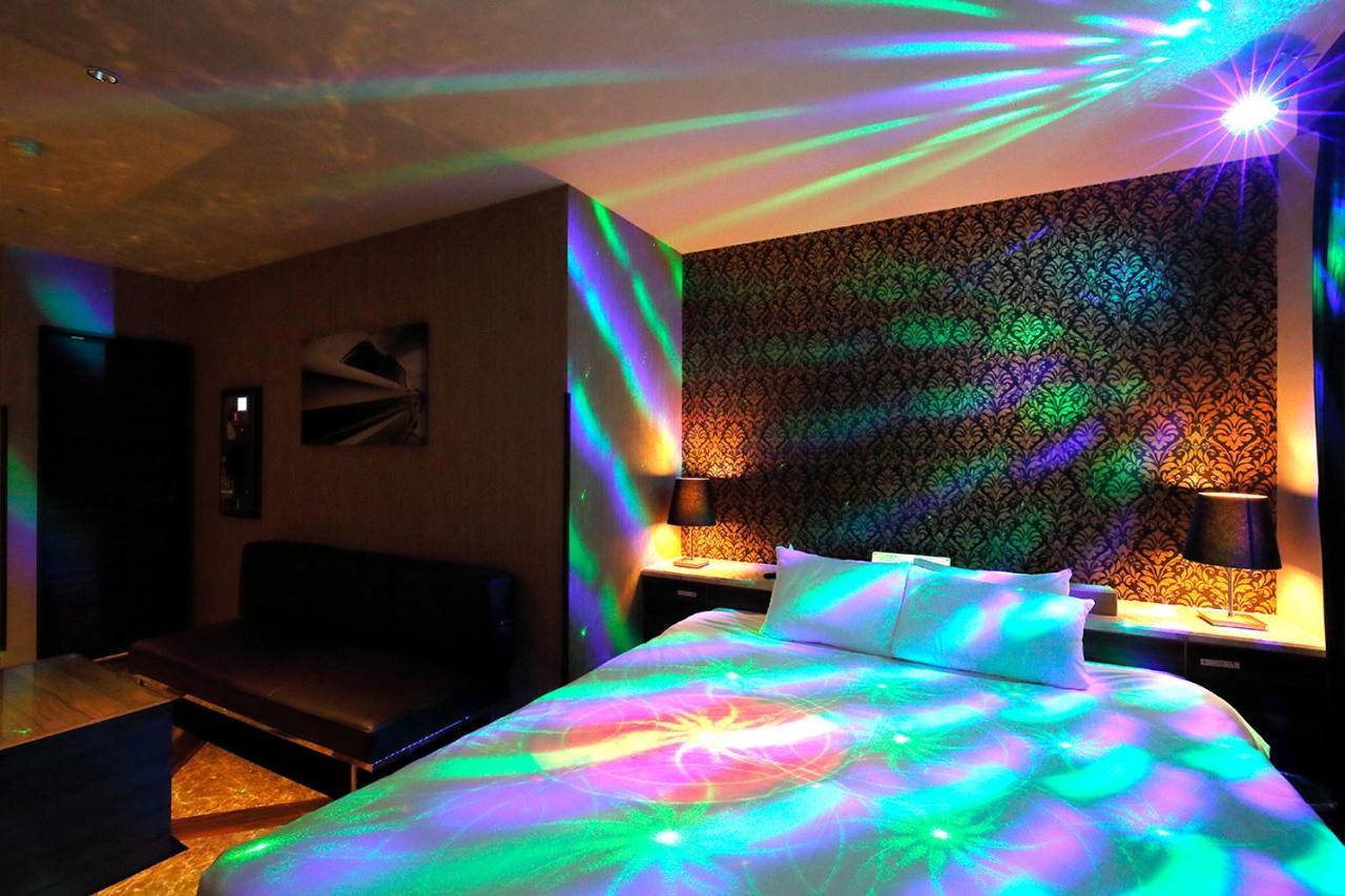 555 Motel גוטמבה מראה חיצוני תמונה