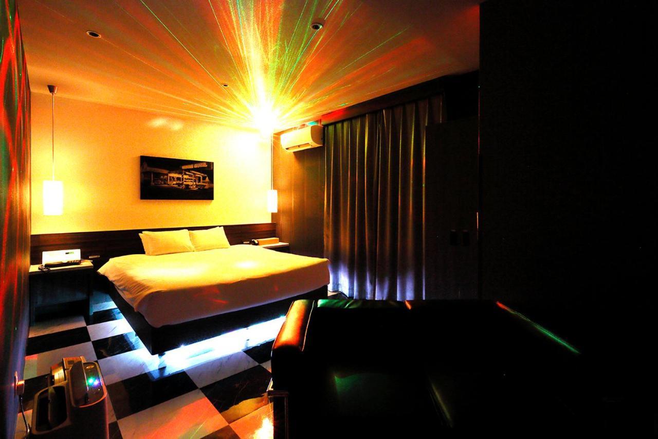 555 Motel גוטמבה מראה חיצוני תמונה