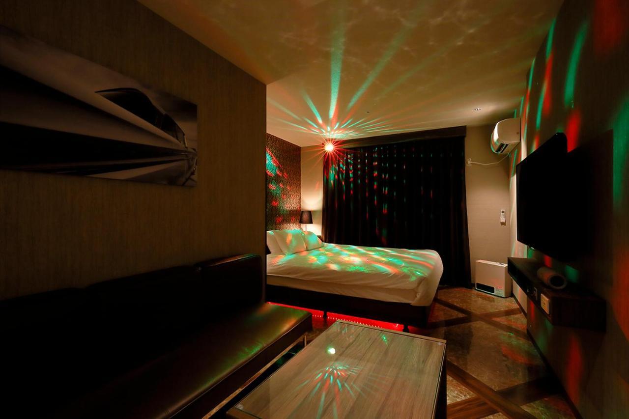 555 Motel גוטמבה מראה חיצוני תמונה